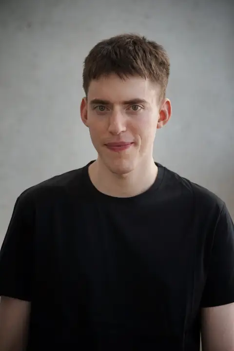 Simon Laux